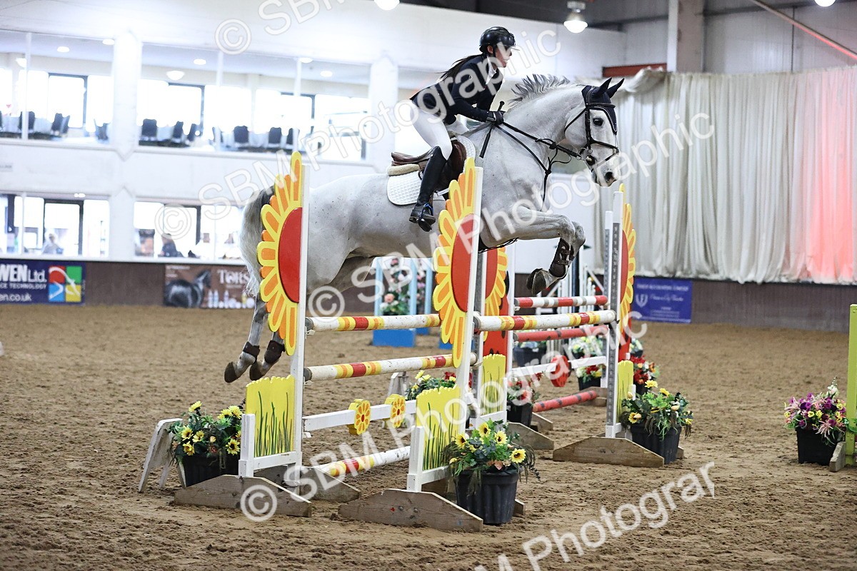 SBM_004831 - Class 16 - Senior Newcomers - 1.10m