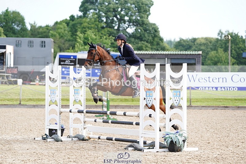 250613A-081346-00908 - Cls 8 85cm Schooling Round