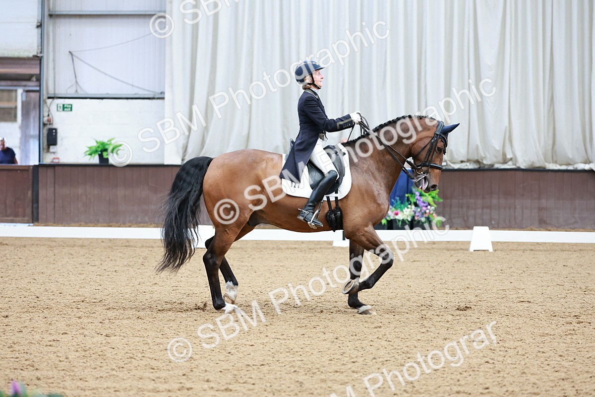 SBM_015913 - Class 5 - FEI INT II - 15.48-17.00