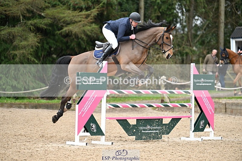 250323A-154454-05094 - Cls 25 Snr Fox & 1.20m Open