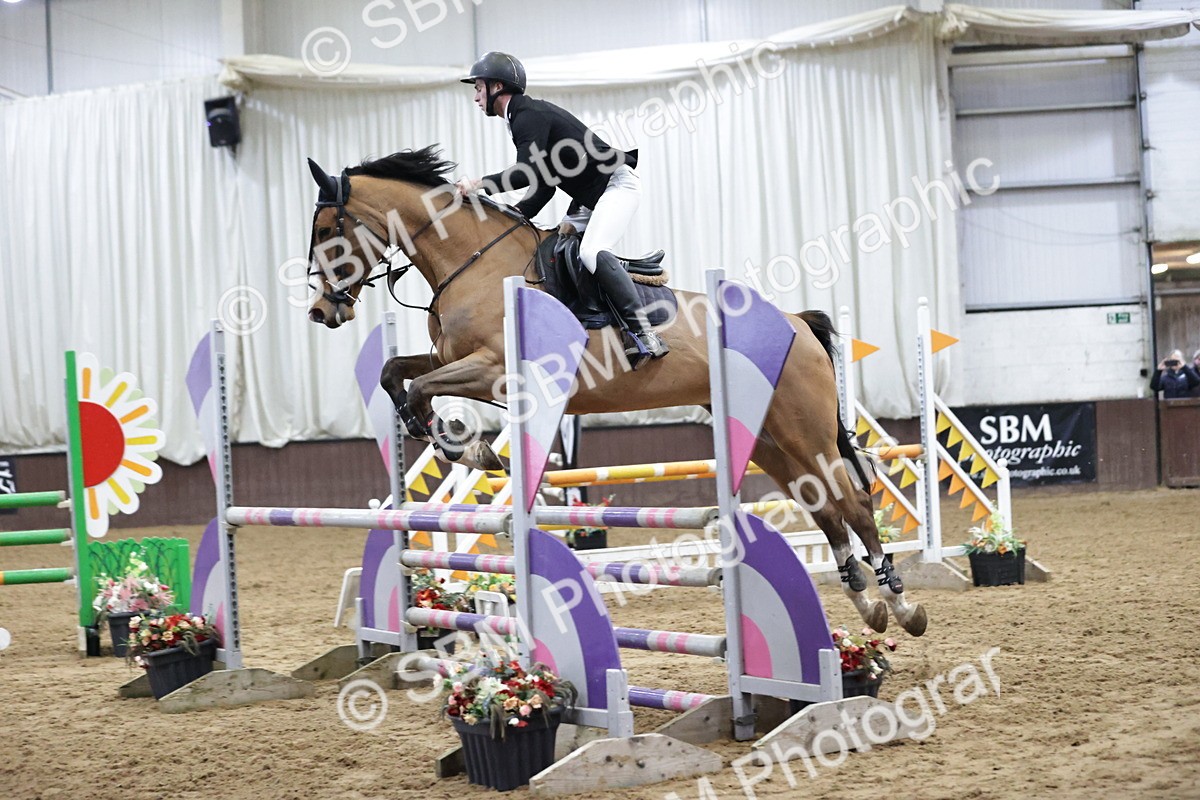 SBM_000899 - Class 3 - Nupafeed Supplements Senior Discovery/ 1m Open