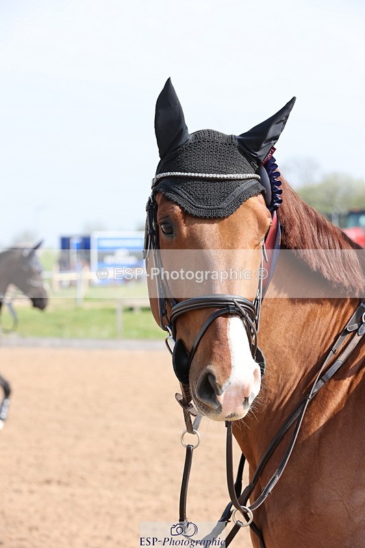 240511A-094527-11205 - Cls 32 Foxhunter