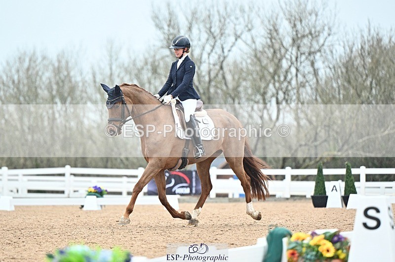 250214-120812-01431 - 148-Robyn.Walker-Voila.St.Giles