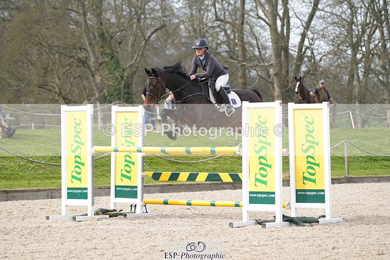 260322A-142034-01968 - 13 Foxhunter 1m 20 Open