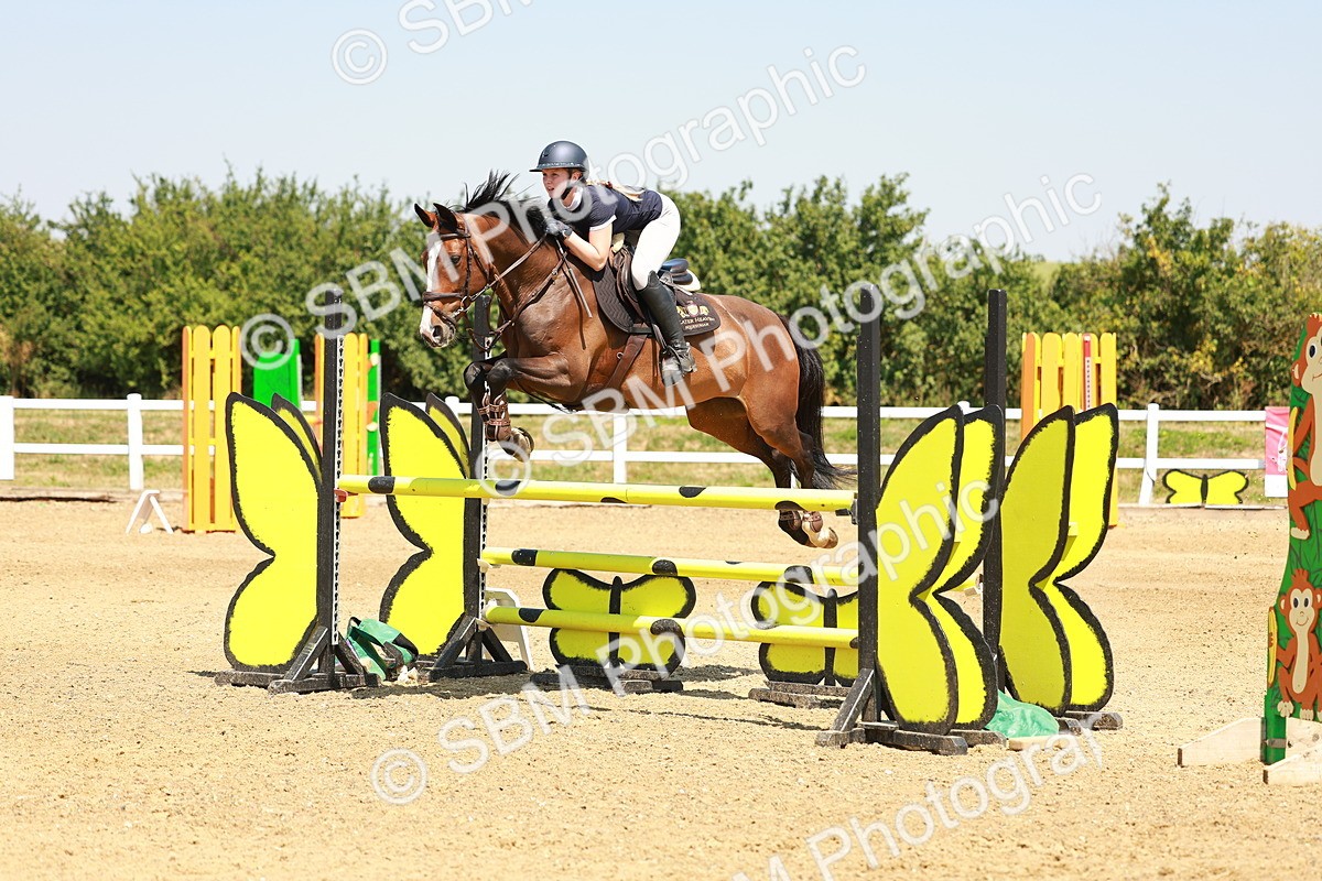 SBM_001391 - Class 4 - Senior Newcomers - 1.10m
