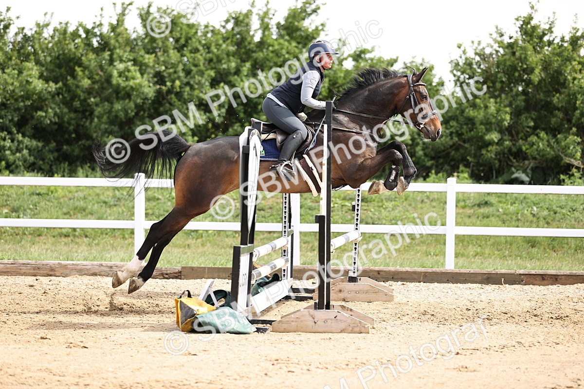 SBM_001934 - Class 8 - Clear Round