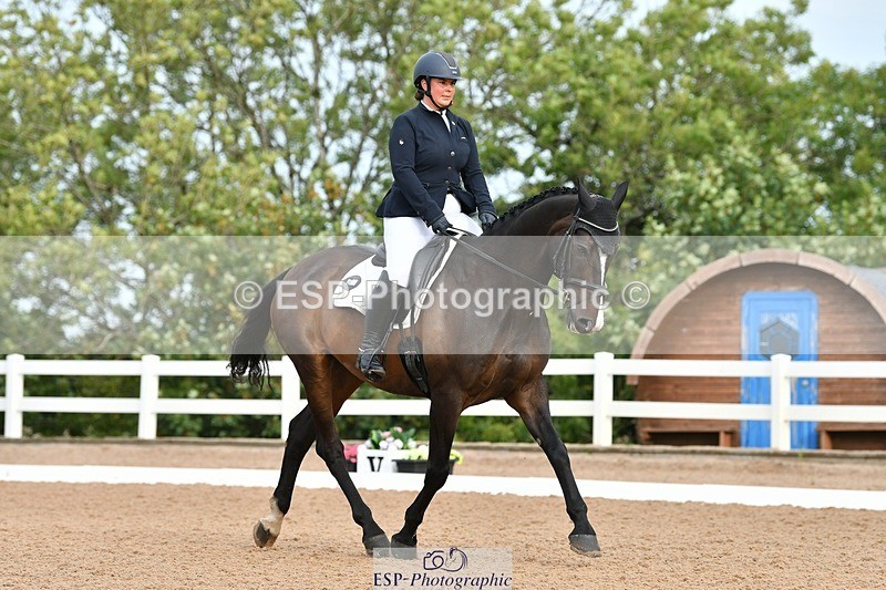 250906-090543-00237 - 043-Ana.HughesSligo.Dark.Knight