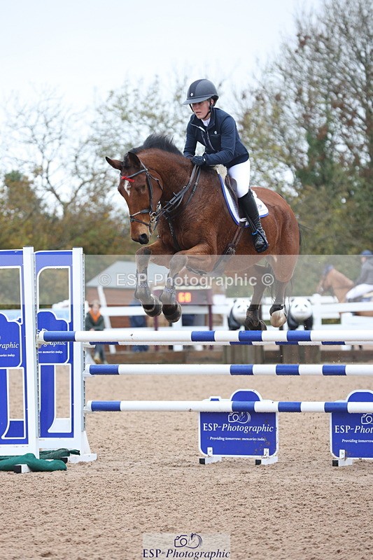 231112A-133914-04580 - Cls 20 Newcomers & 1.10m Open