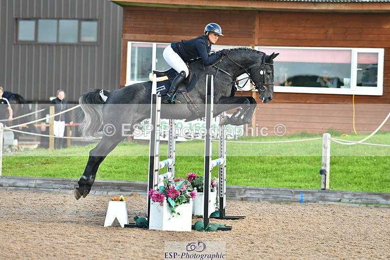 230811A-090202-02933 - Cls 14 A&B Snr Disco & 1.00m Open