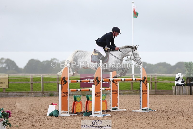 230812A-121156-08721 - Cls 32 Foxhunter