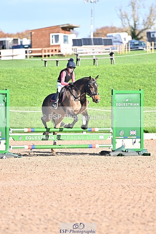 251102-102705-00199 - 70cm