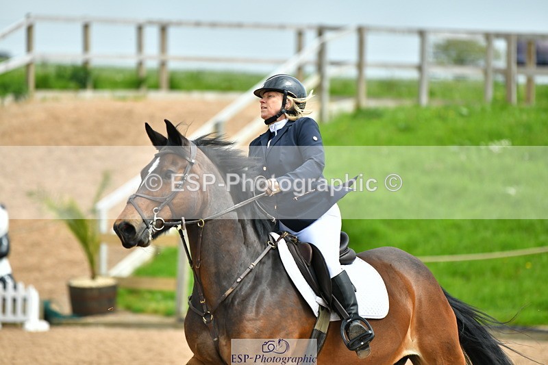 230513A-130001-00949 - Cls 34+35 Club 60cm