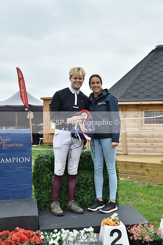 240831A-141910-03817 - 90 Presentations