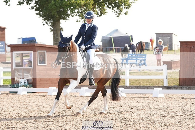 250817-092413-07142 - 089-Sophie.SavageTwo.Tone.Ted