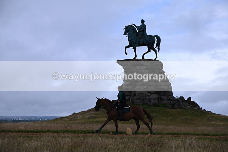 DSC_3762 - Time at Statue 13:51 to 14:55