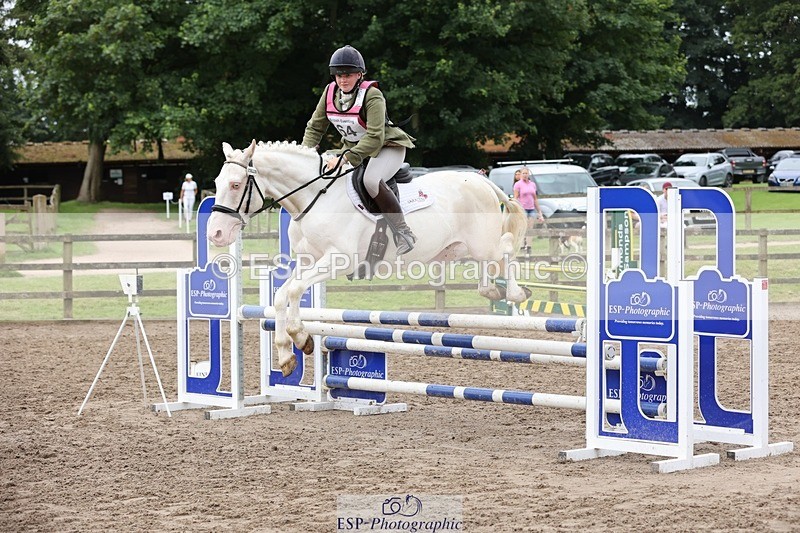 240803-104706-01986 - 064-Tabitha_Bluck-PENDANN_REEF