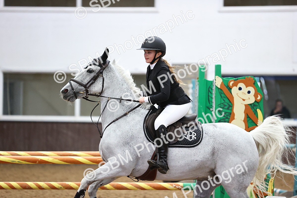 SBM_001698 - Class 3 - Springboard 128cm 138cm Restricted handicap 85cm 95cm