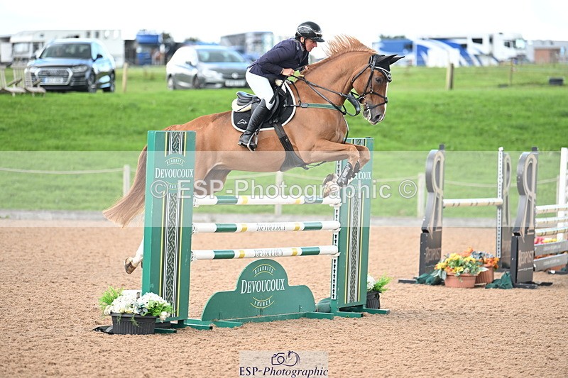 240912A-124012-01525 - Cls 3 Snr Foxhunter