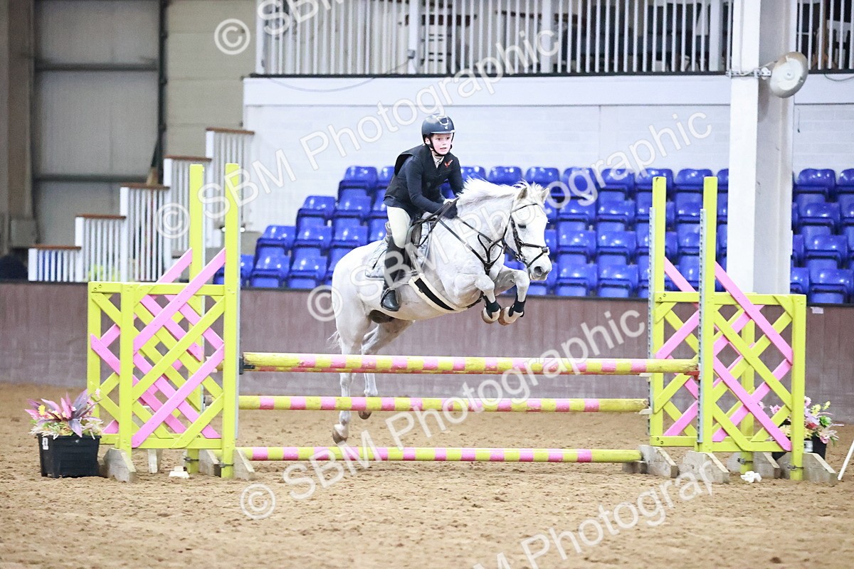 SBM_001704 - Class 9 - Pony Intro 75cm