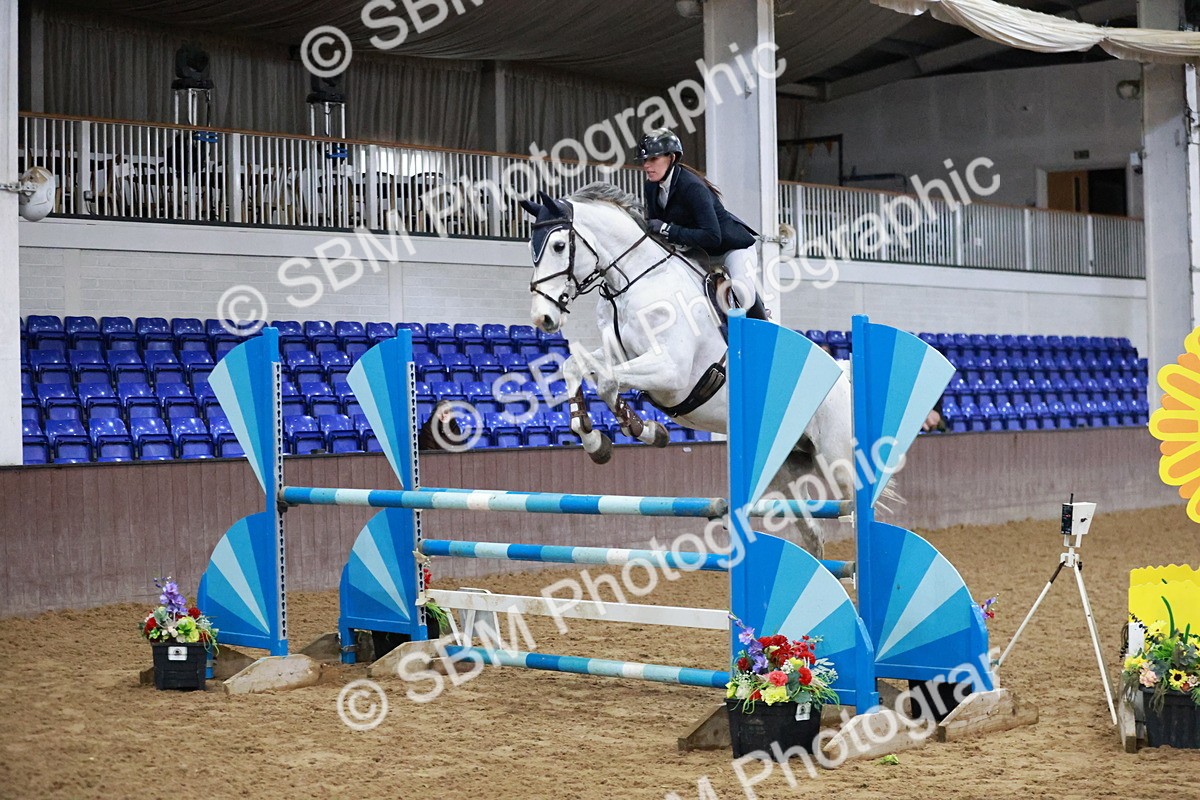 SBM_001099 - Class 4 - Senior Newcomers - 1.10m