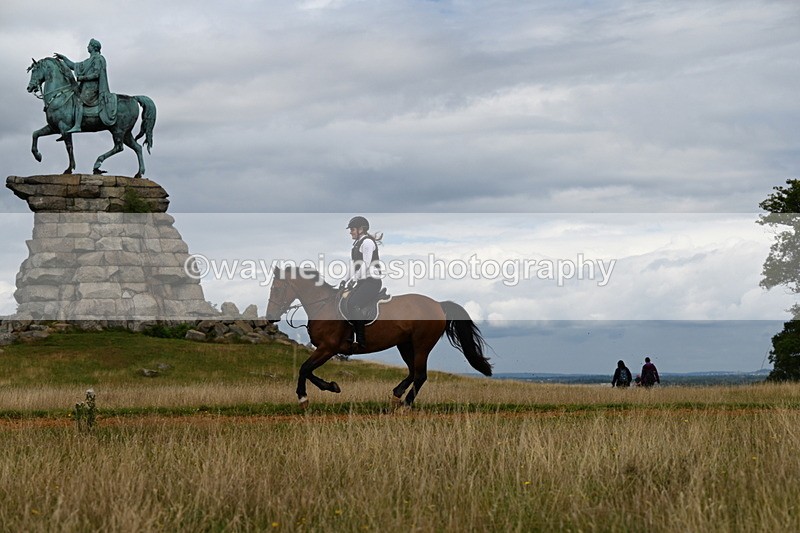 DSC_7822 - Time at Statue 13:16 to 13:52