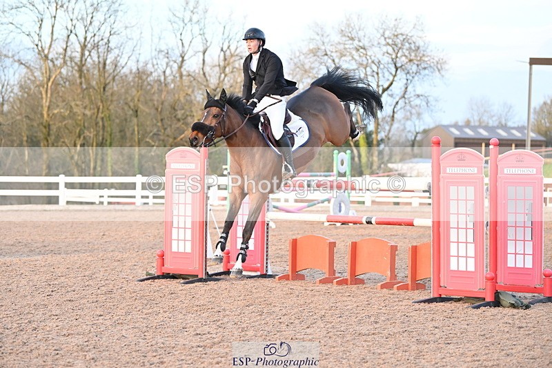 231208A-153447-01301 - Cls 7 National 1.30m & 1.40m