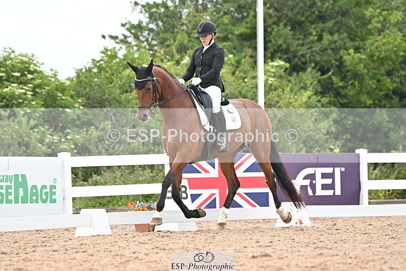 240621A-173745-06140 - Cls 14 BD Adv Medium 98