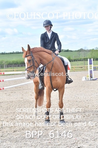 BPP_6146 - CLASS 29 SUN Senior Newcomers/ 1.10m Open
