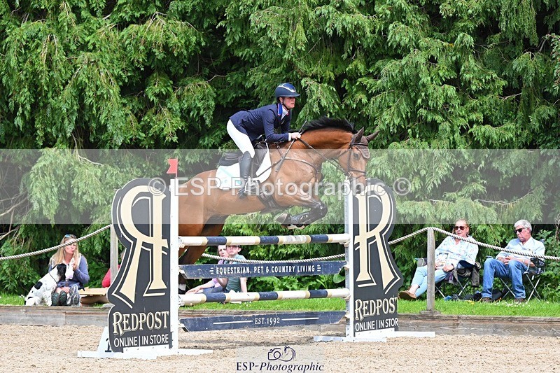 240525-142353-15688 - 446-SOMMERSBY-Jenny_Caras