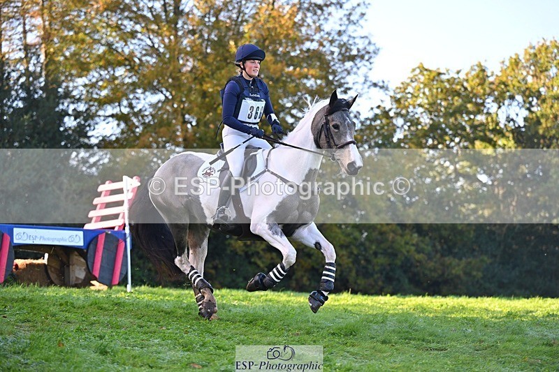 241026-110234-11870 - 366-Chloe.Robinson-BRACKENSPA'S.KEEP.A.SECRET