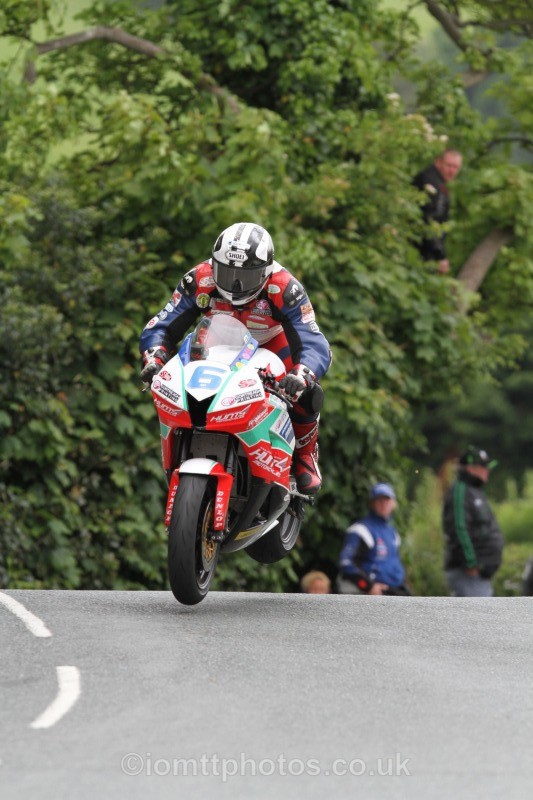 Michael Dunlop Honda / MD Racing - Monster Energy Supersport Race 2