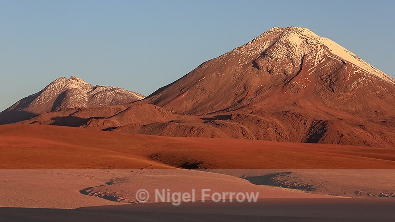 Cerro Colorado & Curiquinca at sunset, Chile - Chile