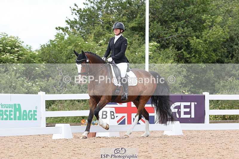 240622A-143618-13532 - Cls 33 BD Medium 73