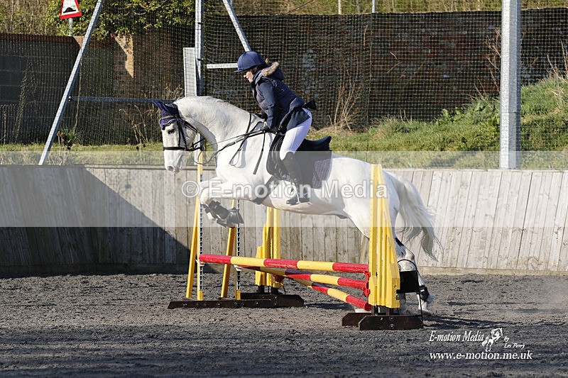 _EST0061 - Bourne Valley Riding Club Winter Showjumping 27/03/22