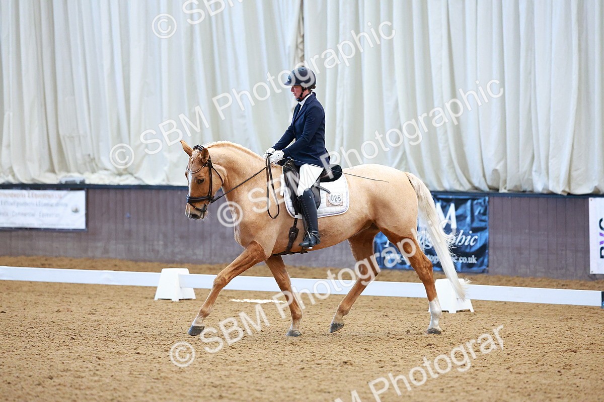 SBM_001216 - Class 18-15-16-22 - Elementary 5 Novice 5-Novice 6