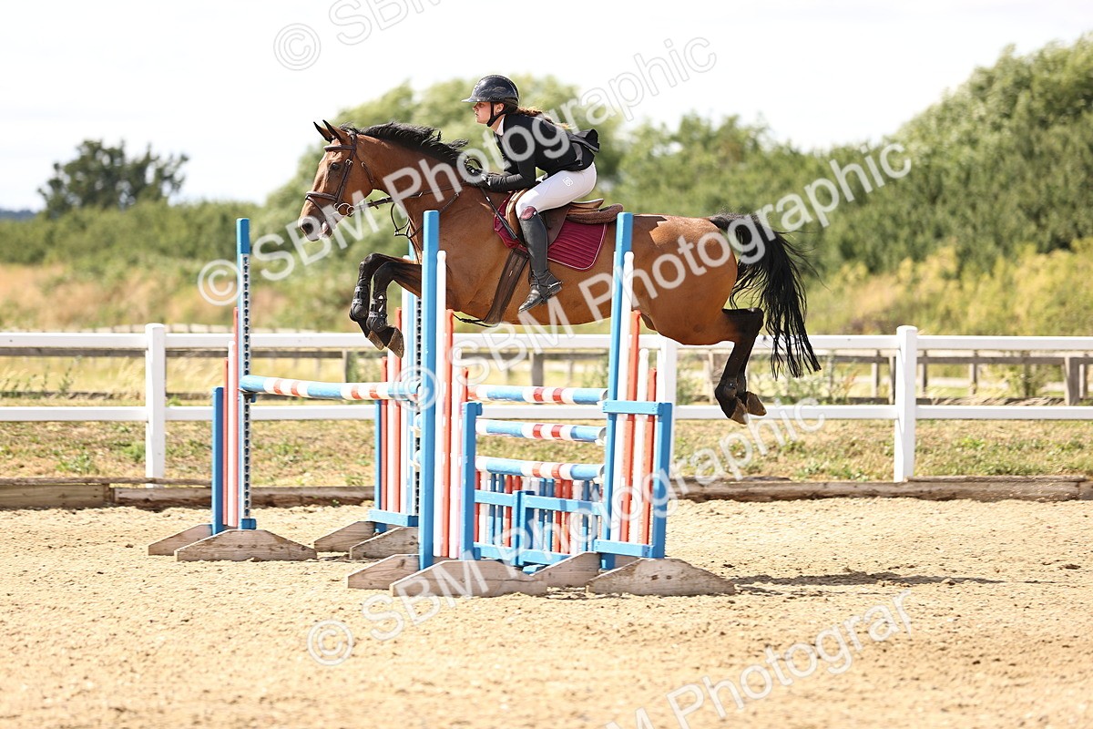 SBM_001361 - Class 6 - Senior Newcomers - 1.10m