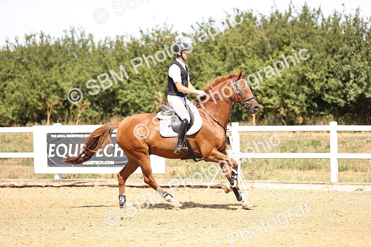 SBM_000900 - Class 3 - Senior British Novice - 90cm
