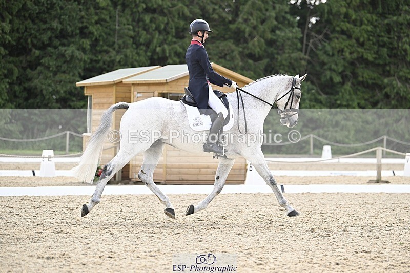 000101-193944-04017 - 421-ASK_FOR_MANCHIER-Tom_Jackson