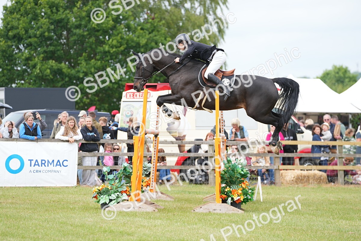 SBM_06534 - Class 202 - National 1.40m Open