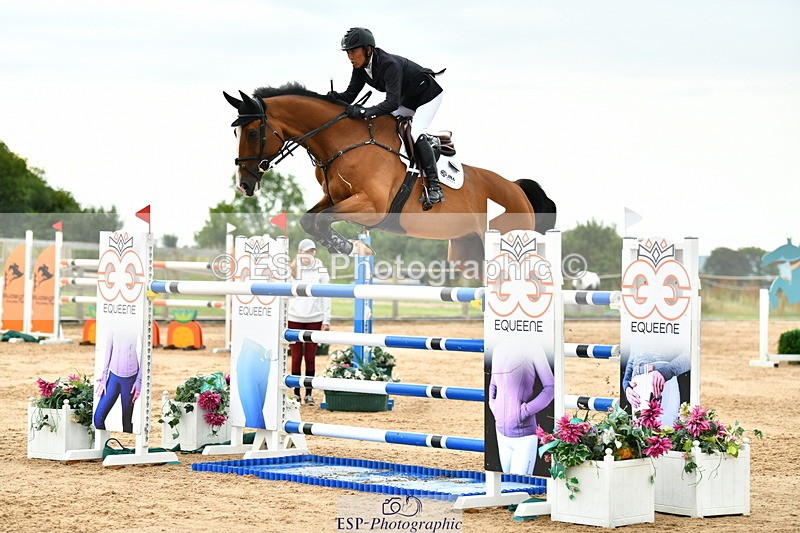 230720A-155402-04087 - Cls 9, 2 Star Big 1.40m Start to break