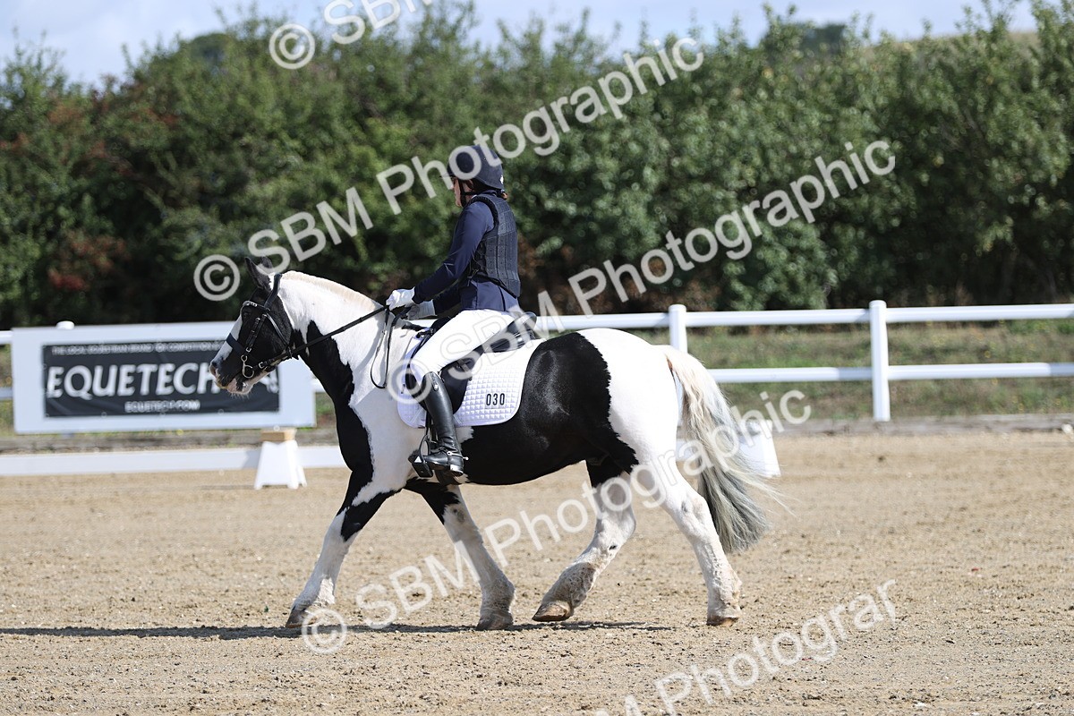 SBM_001205 - Class 2 - Intro 4 Champs - 9.44-10.38
