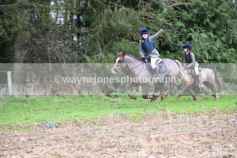 WJ6_9690 - Line Four