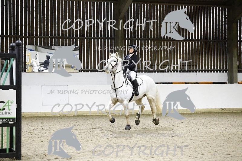 _R6A7081 - 1M clear round