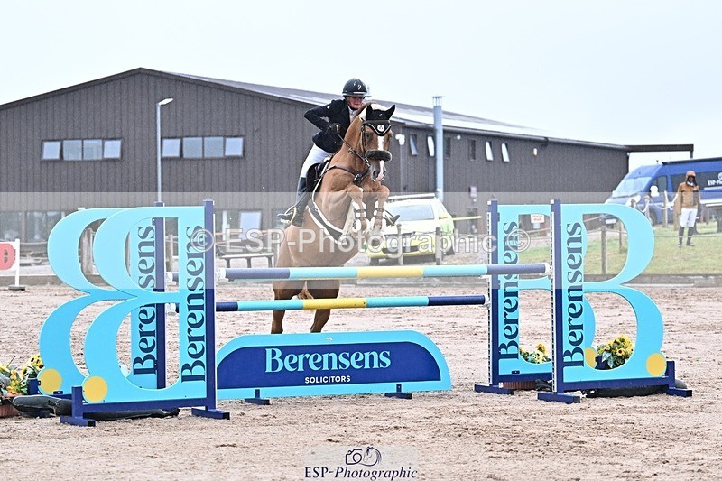 250731-095834-00272 - Cls 02 Snr Fox 1st Rnd