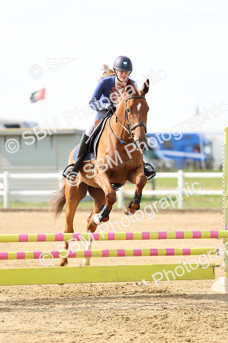 SBM_003881 - Class 15 - Clear Round