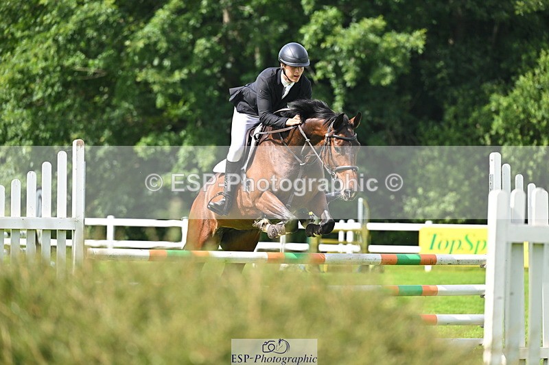140626A-155959-00036 - Cld 46 Snr 1m 10 Grand Prix