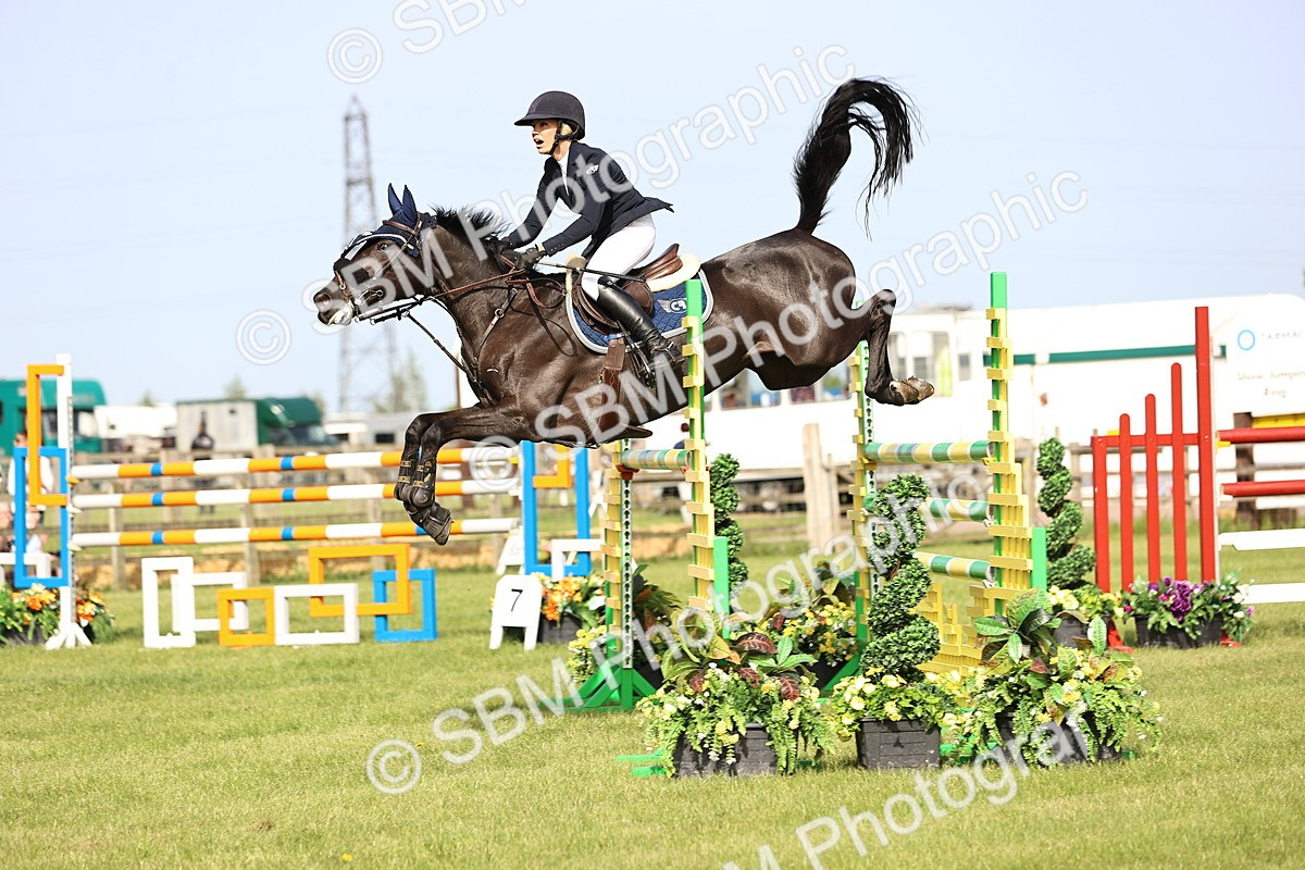 SBM_01322 - Class 200 - Martin Grant Homes Welcome Stakes 1.25m Open