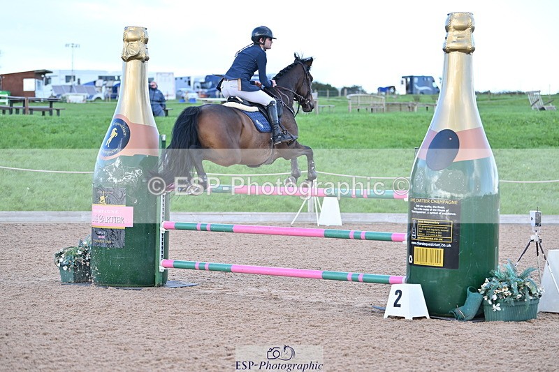 231014A-182143-06403 - Cls 21 National 1.30 & 1.40m Open