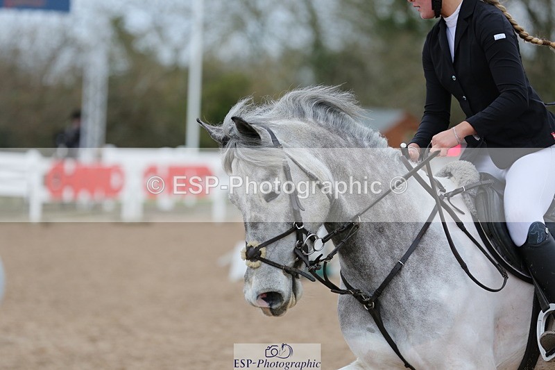 240211A-105139-02253 - Cls 4 Pony Discovery & 90cm Open