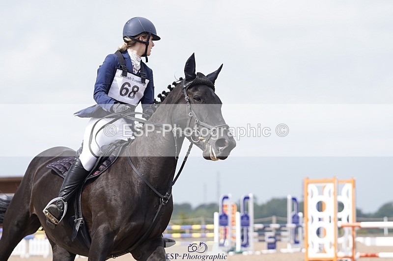 240831A-122842-01546 - 068-Izzy.Faithfull-SALLY.DOONAVEERAGH